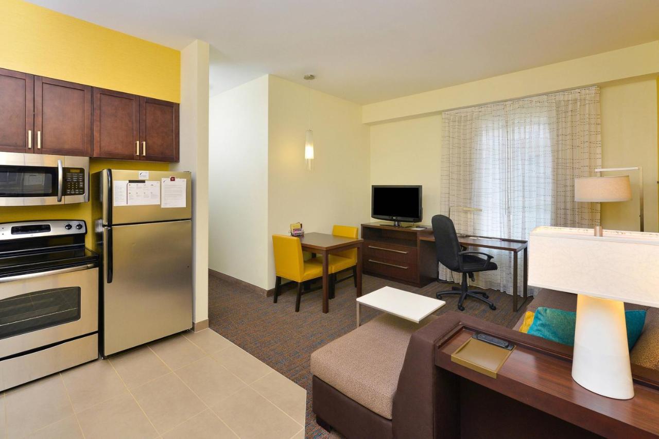 Residence Inn By Marriott Σαμπέιν Εξωτερικό φωτογραφία