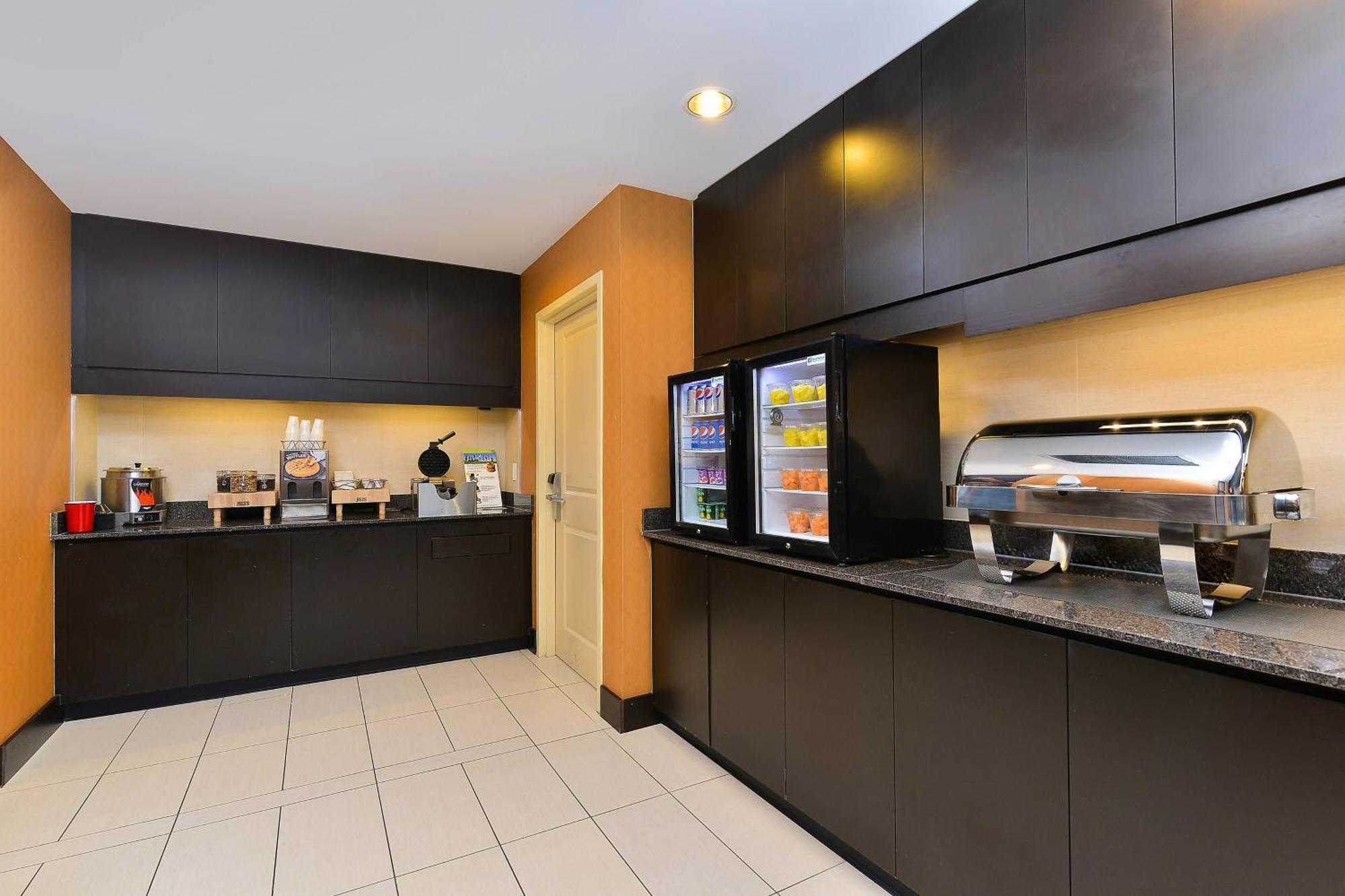 Residence Inn By Marriott Σαμπέιν Εξωτερικό φωτογραφία