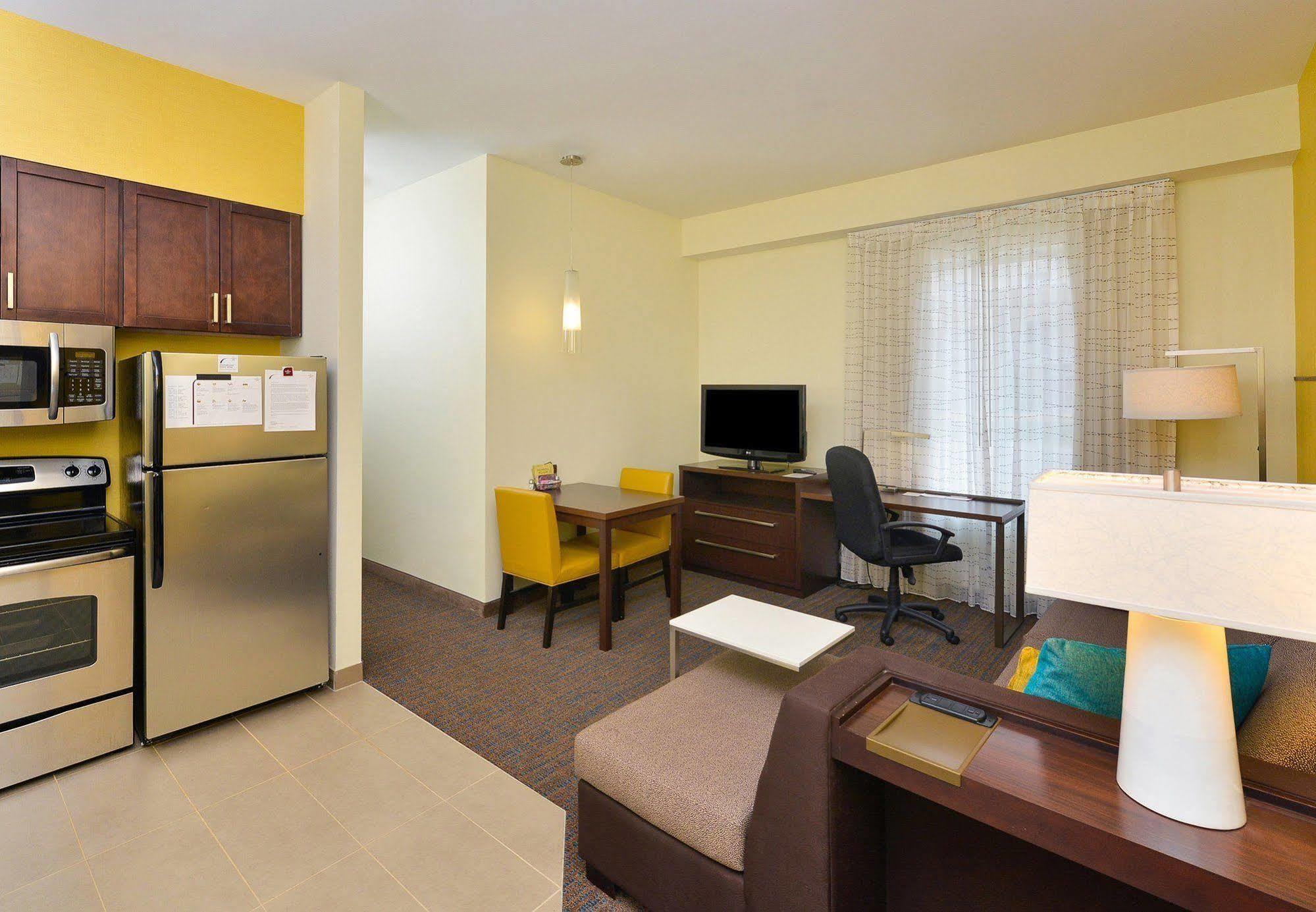 Residence Inn By Marriott Σαμπέιν Εξωτερικό φωτογραφία